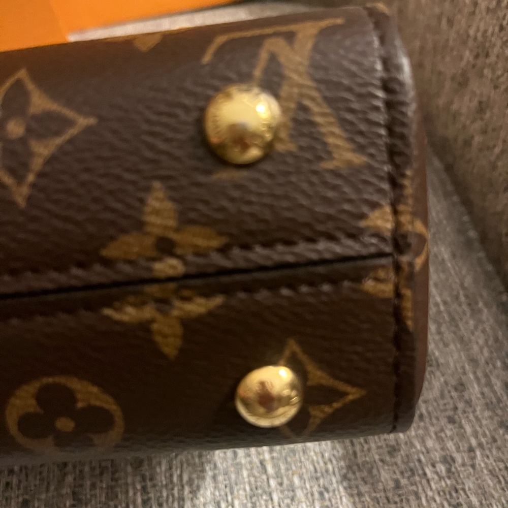 AUTHENTIC Louis Vuitton Monogram Canvas Cluny Mini - Picture 15 of 16